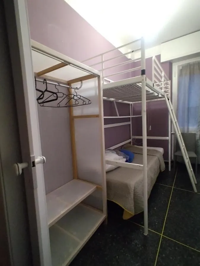 Apartamento Trilocale Cecilia'S Studio Génova