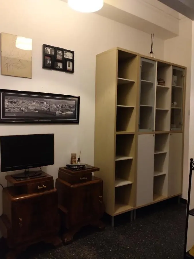 Trilocale Cecilia'S Studio Génova Apartamento