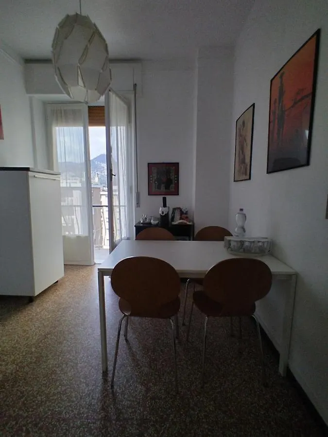Trilocale Cecilia'S Studio Génova Apartamento